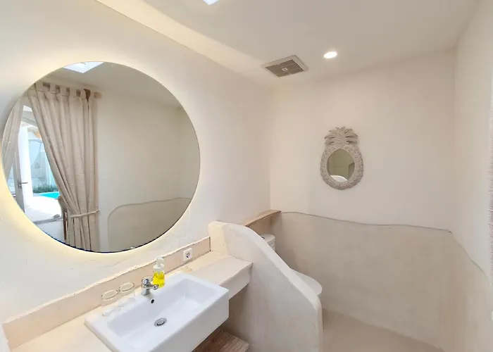 Villa Melvana By Lodgelink Bali *